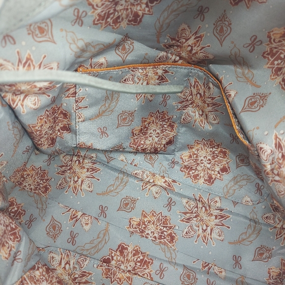 Hobo Vintage Hide Khaki 'seeker' Leather Shoulder Hand Bag - Picture 9 of 9